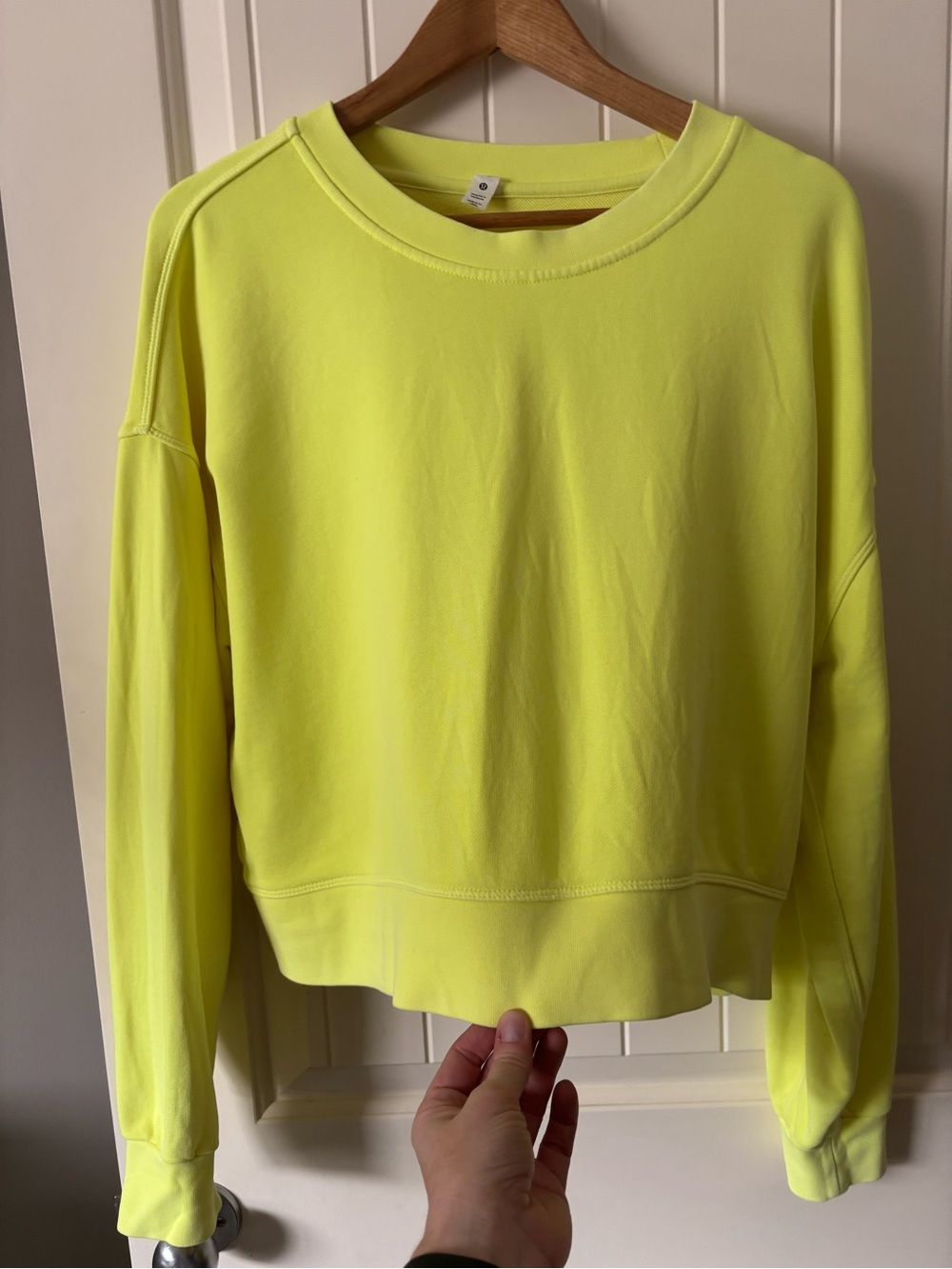 Lululemon Perfectly Oversized Cropped Crew Neon Yellow Size 10 NWOT